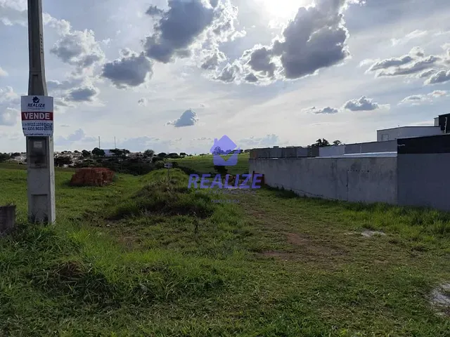 Terreno com 400m², à venda, no bairro Jardim Flamboyant em Botucatu