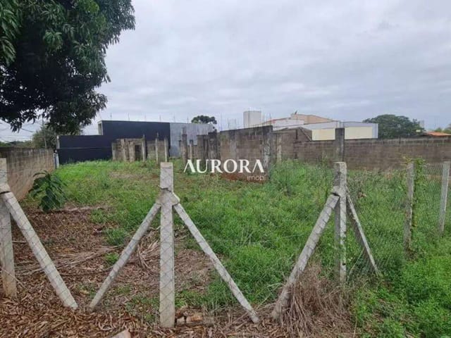 Terreno com 553m², à venda, no bairro Jardim Itatiaia 1 em Londrina