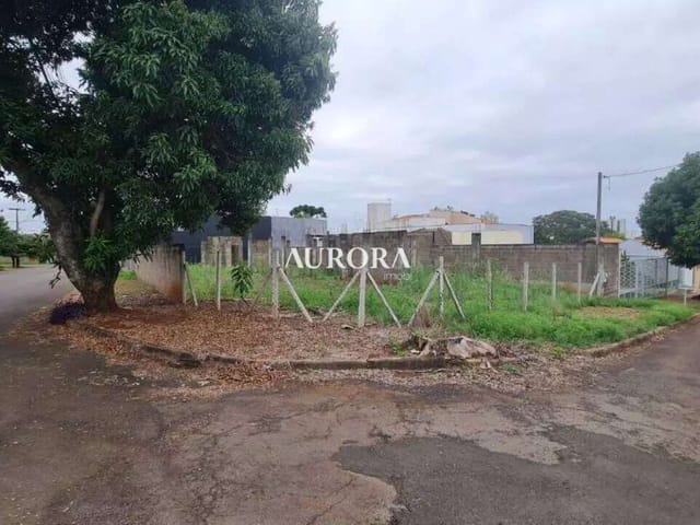 Terreno com 553m², à venda, no bairro Jardim Itatiaia 1 em Londrina