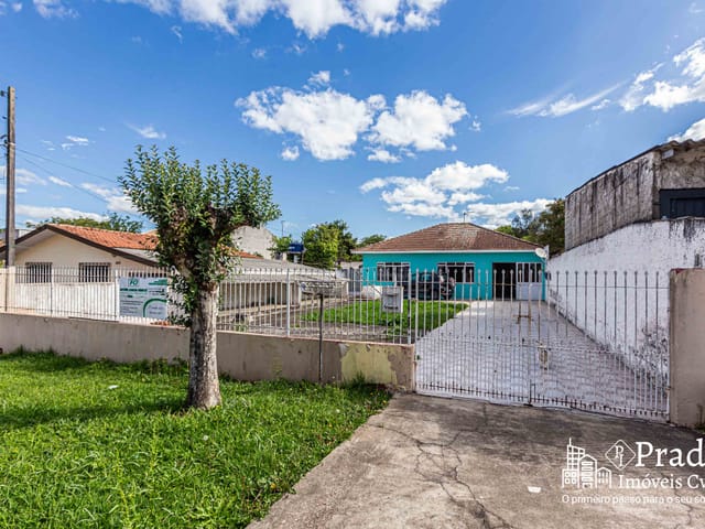 Terreno com 400m², à venda, no bairro Sítio Cercado em Curitiba