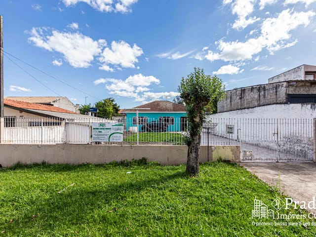 Terreno com 400m², à venda, no bairro Sítio Cercado em Curitiba