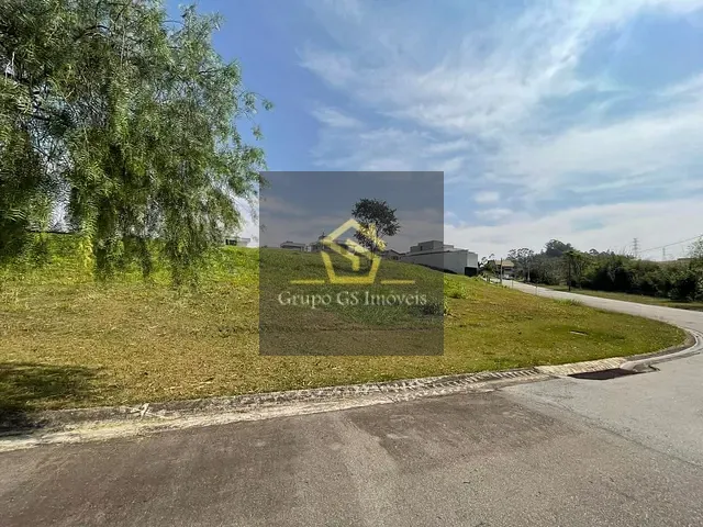 Terreno com 816m², à venda, no bairro Monte Alegre em Vinhedo