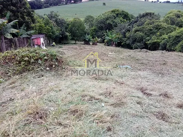 Terreno com 2677m², à venda, no bairro Chácaras Planalto II em Guaxupé