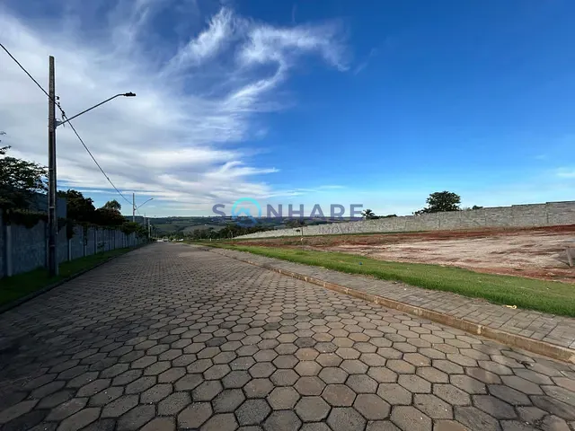 Terreno com 480m², à venda, no bairro Nações em Siqueira Campos