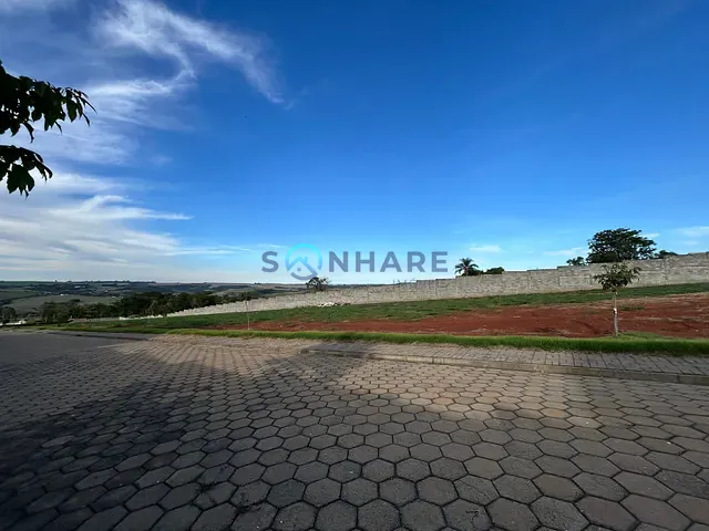 Terreno com 480m², à venda, no bairro Nações em Siqueira Campos