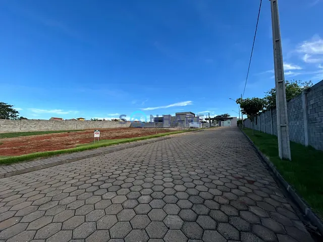 Terreno com 480m², à venda, no bairro Nações em Siqueira Campos