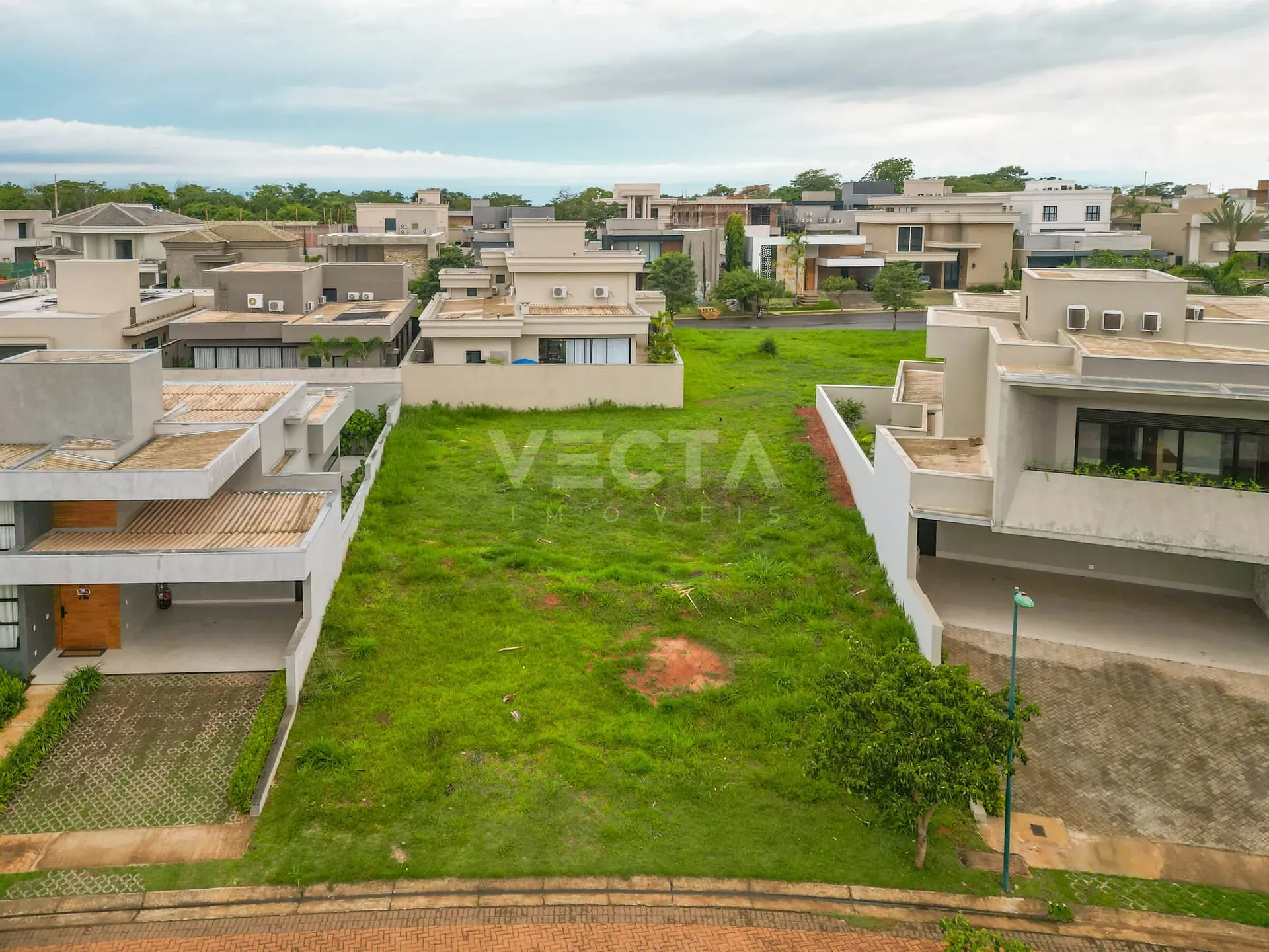 Terreno, 551 m² - Foto 1