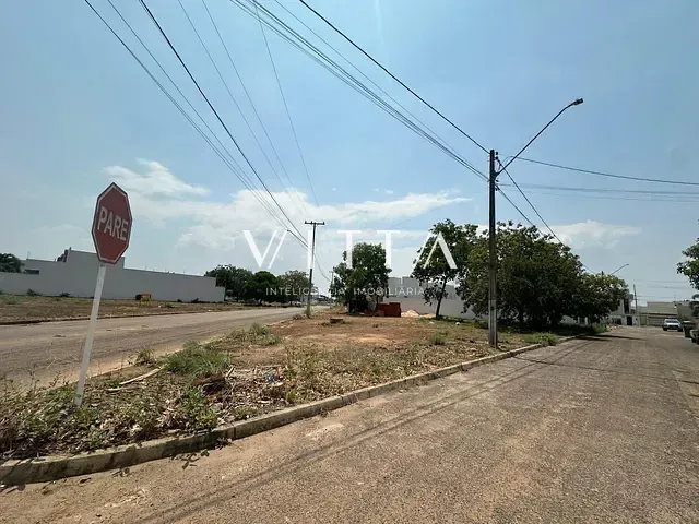 Terreno com 730m², à venda, no bairro Plano Diretor Sul em Palmas