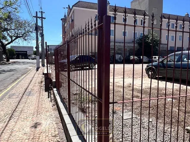 Terreno com 1000m², à venda, no bairro Centro em Holambra
