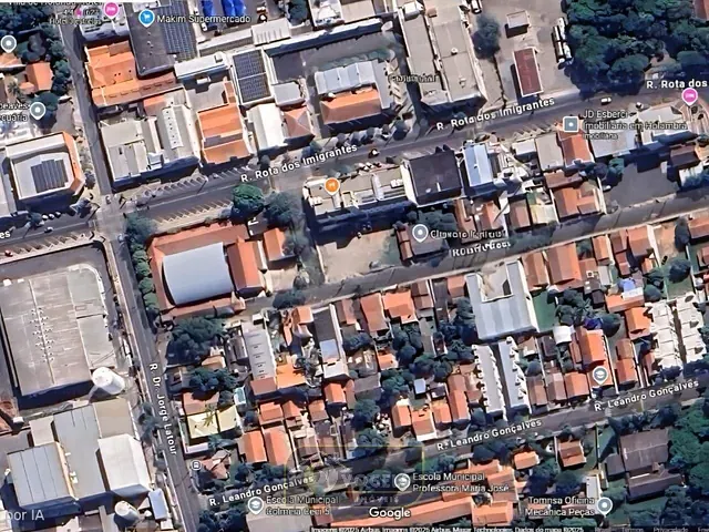 Terreno com 1000m², à venda, no bairro Centro em Holambra