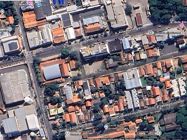 Terreno com 1000m², à venda, no bairro Centro em Holambra