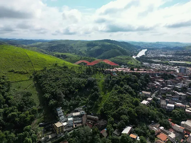 Terreno com 3423m², à venda, no bairro Retiro em Volta Redonda