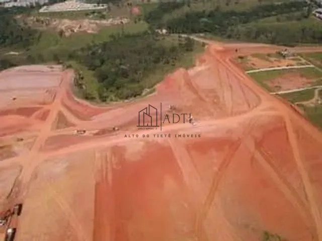 Terreno com 33000m², à venda, no bairro Alto Ipiranga em Mogi das Cruzes