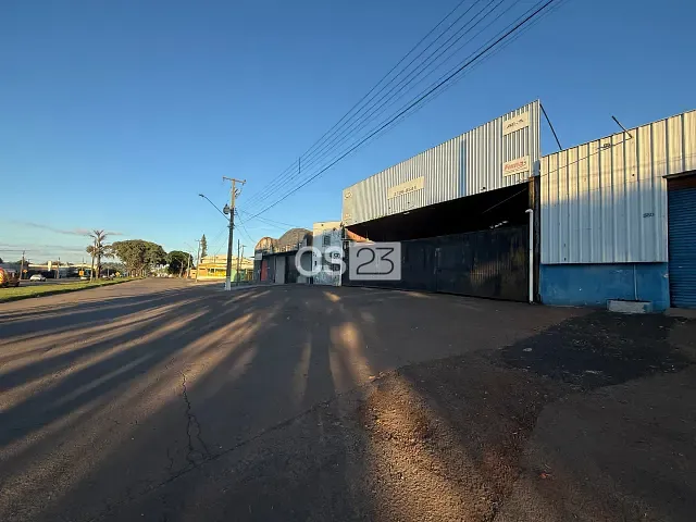 Terreno com 741m², à venda, no bairro Jardim Guaporé em Londrina