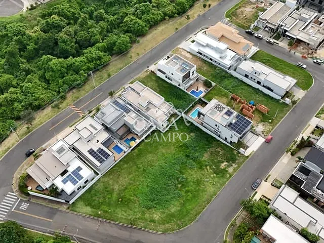 Terreno com 360m², à venda, no bairro Brasil em Itu