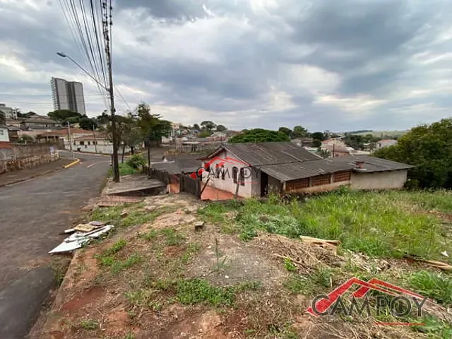 Terreno com 600m², à venda, no bairro Vila São Carlos em Apucarana