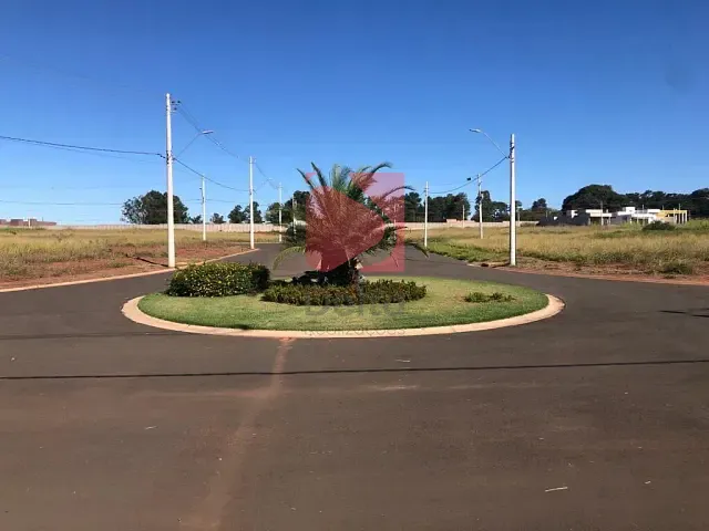 Terreno com 384m², à venda, no bairro Centro em Pirassununga