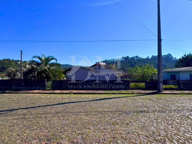 Terreno com 450m², à venda, no bairro Jardim Nossa Senhora de Fátima em Jaguariaíva