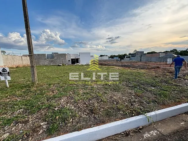 Terreno com 362m², à venda, no bairro Jardim dos Ipês em Sorriso