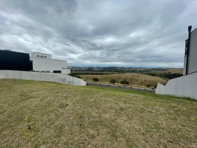 Terreno com 532m², à venda, no bairro Condomínio Residencial Alphaville II em São José dos Campos