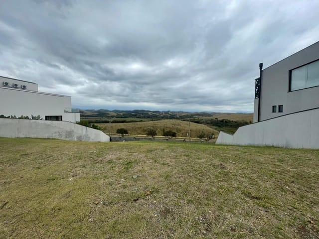 Terreno com 532m², à venda, no bairro Condomínio Residencial Alphaville II em São José dos Campos