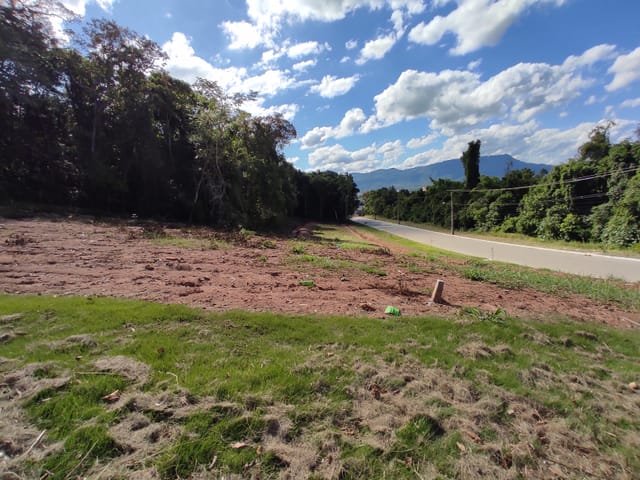 Foto do Terreno - Lote / Terreno em Santa Fe - Sapiranga, RS - Pronto para construir - Aceita financiamento habitacional - Terreno plano com 346m2 - Excelente localização | Frassão Negócios