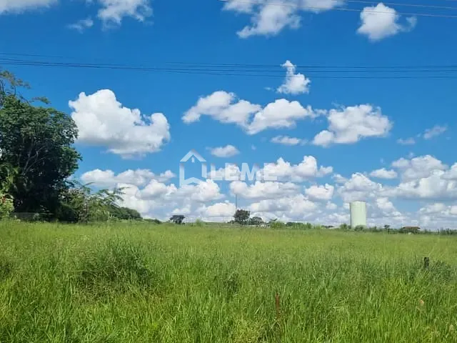 Terreno com 3998m², à venda, no bairro Chácara dos Ipês em Mococa