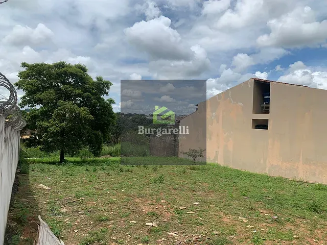 Terreno com 450m², à venda, no bairro Parque das Pedras Preciosas em Lavras