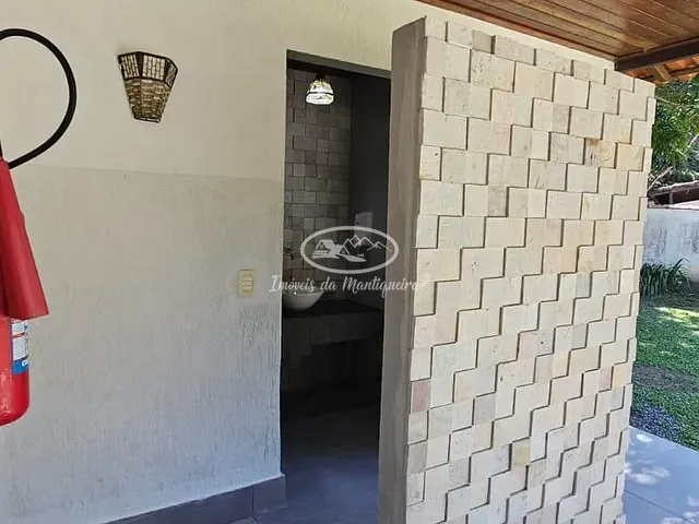 Terreno com 889m², à venda, no bairro Penedo em Itatiaia
