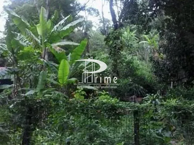 Terreno com 675m², à venda, no bairro Itaipu em Niterói