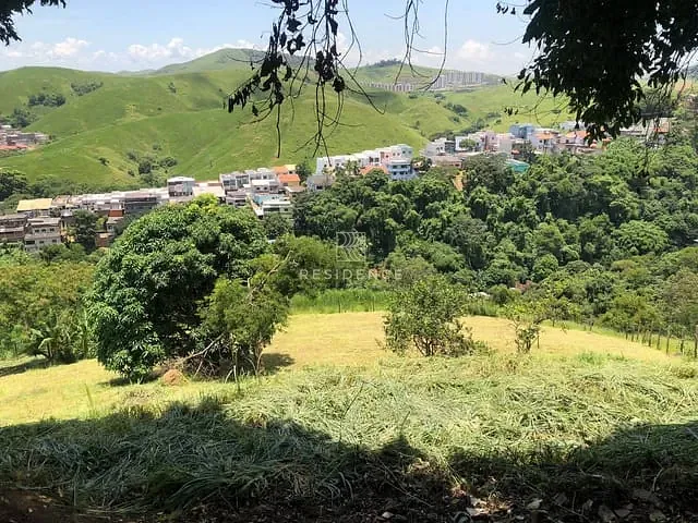 Terreno com 659m², à venda, no bairro Jardim Amália em Volta Redonda