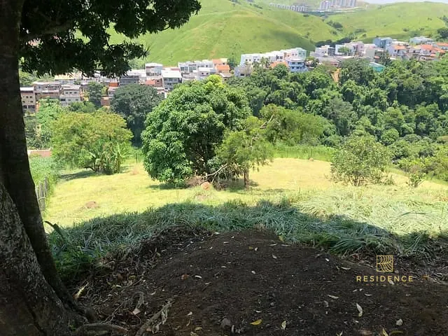 Terreno com 659m², à venda, no bairro Jardim Amália em Volta Redonda