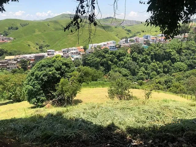 Terreno com 659m², à venda, no bairro Jardim Amália em Volta Redonda