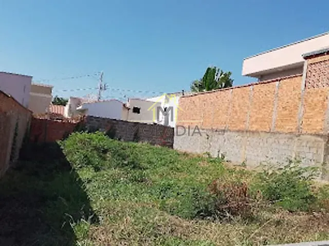 Terreno com 250m², à venda, no bairro Jardim Ouro Verde em Guaxupé