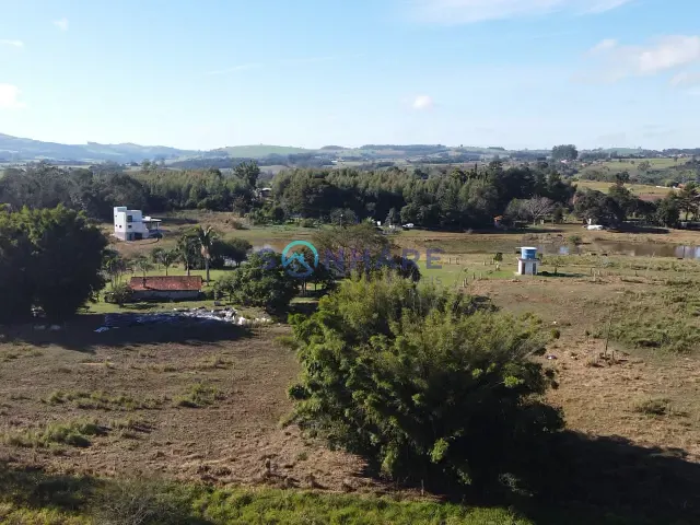 Terreno com 833m², à venda, no bairro Saltinho em Siqueira Campos