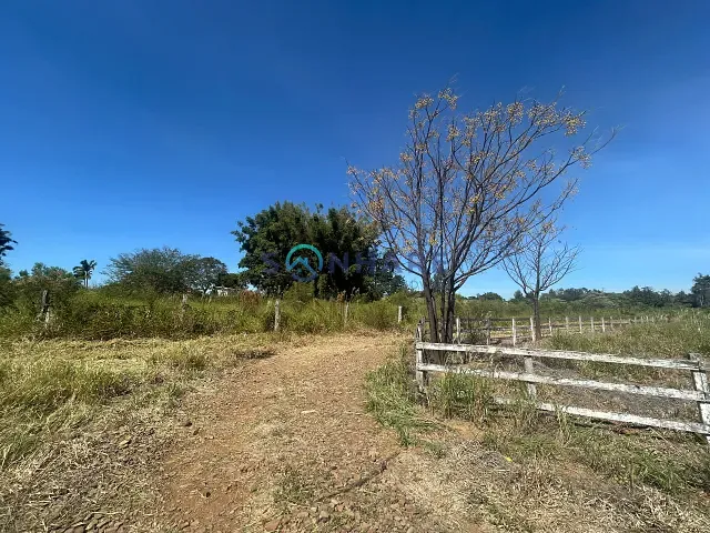 Terreno com 833m², à venda, no bairro Saltinho em Siqueira Campos