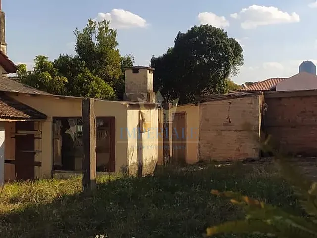 Terreno com 1m², à venda, no bairro Uvaranas em Ponta Grossa
