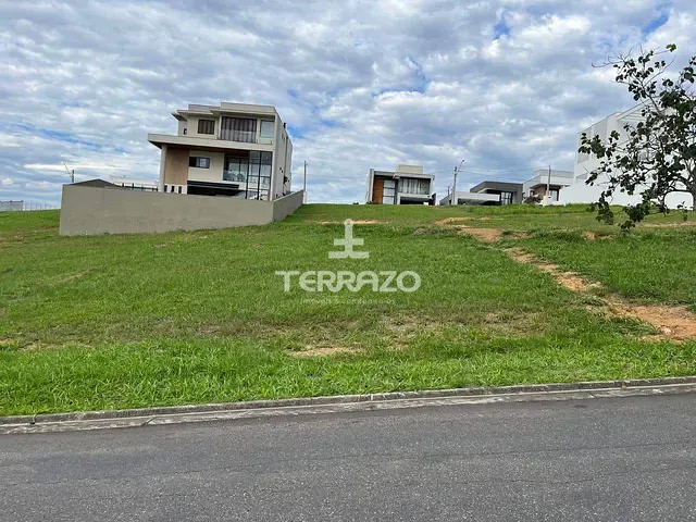 Terreno com 450m², à venda, no bairro Casa de Pedra ( ALPHAVILLE) em Volta Redonda