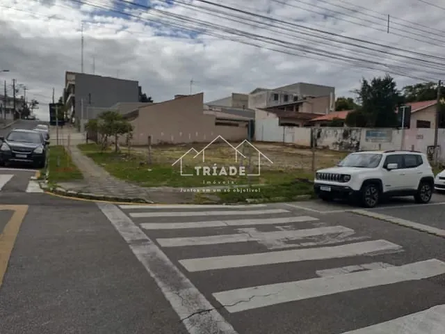 Terreno com 463m², à venda, no bairro Centro em Araucária