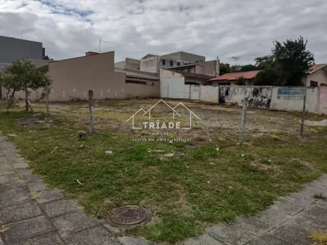 Terreno com 463m², à venda, no bairro Centro em Araucária