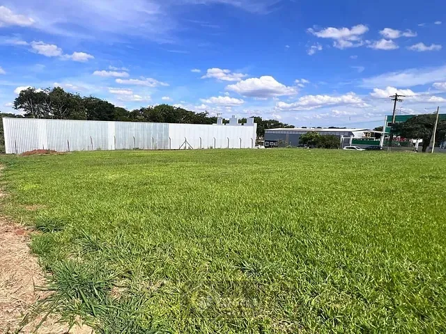 Terreno com 2160m², à venda, no bairro Residencial dos Imigrantes em Holambra