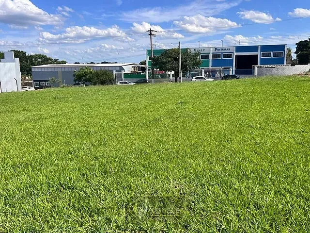 Terreno com 2160m², à venda, no bairro Residencial dos Imigrantes em Holambra