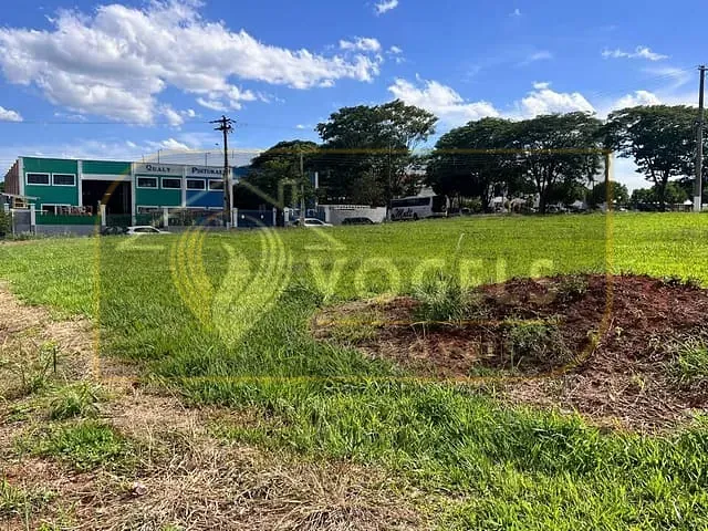 Terreno com 2160m², à venda, no bairro Residencial dos Imigrantes em Holambra