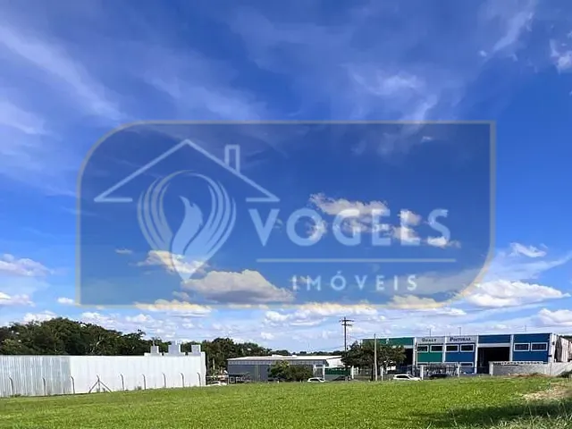 Terreno com 2160m², à venda, no bairro Residencial dos Imigrantes em Holambra