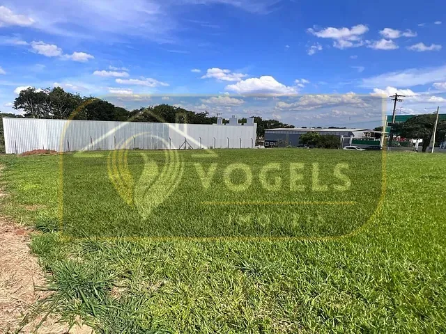 Terreno com 2160m², à venda, no bairro Residencial dos Imigrantes em Holambra