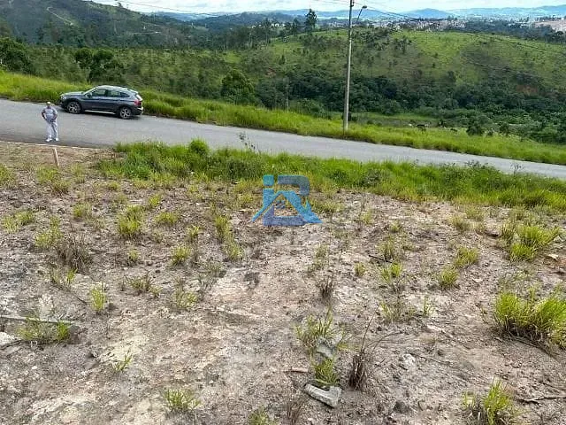 Terreno com 259m², à venda, no bairro N R Porto Seguro em Itatiba