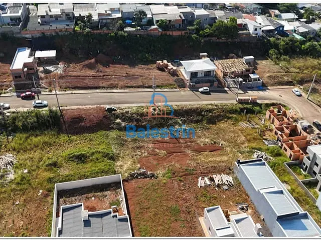 Terreno com 450m², à venda, no bairro Jardim das Hortências em Fraiburgo