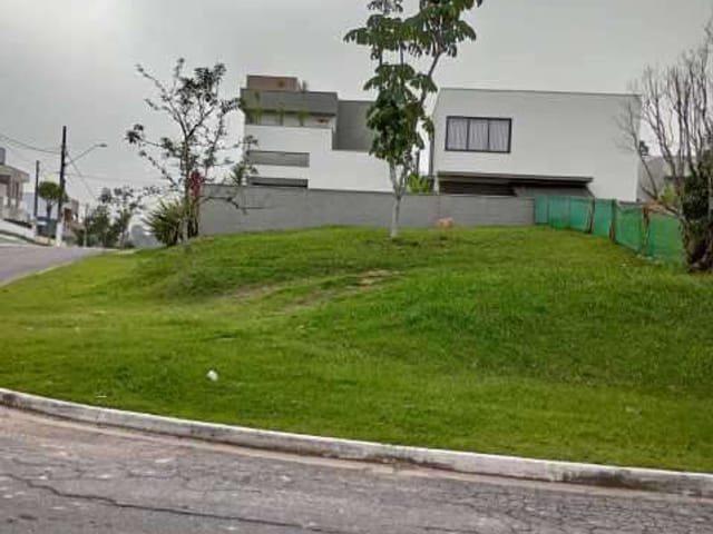 Terreno com 281m², à venda, no bairro Mogi Moderno em Mogi das Cruzes