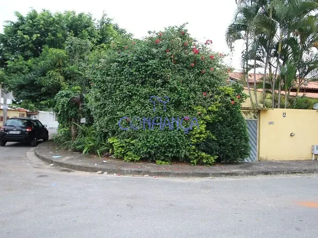 Terreno com 360m², à venda, no bairro Campo Grande em Rio de Janeiro