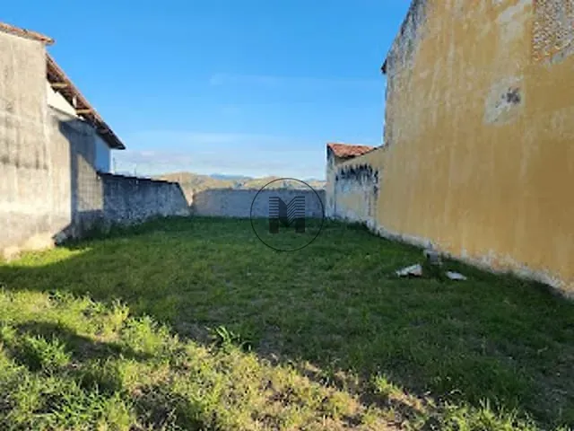 Terreno com 294m², à venda, no bairro Parque das Árvores em Guaratinguetá